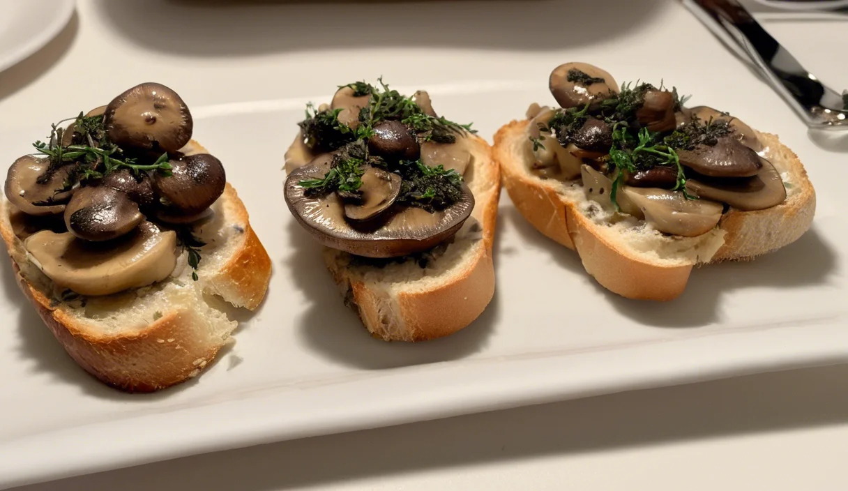 Mushroom Thyme Crostini